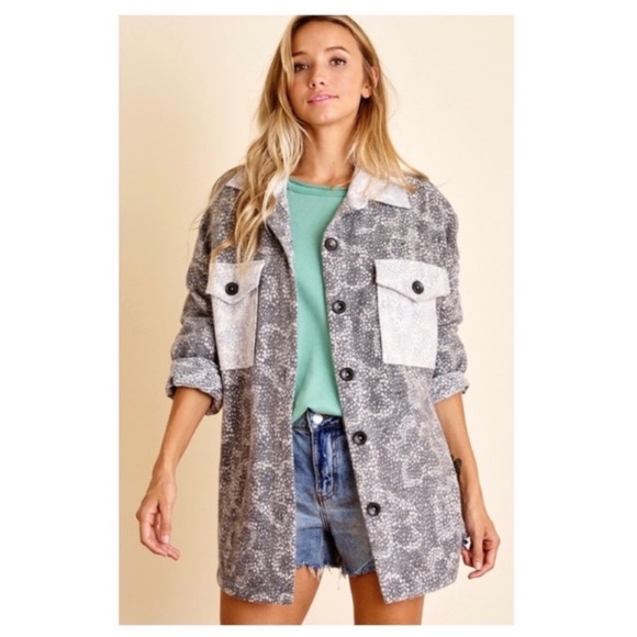 Brushed Print Soft Shacket - Picture 3 of 6